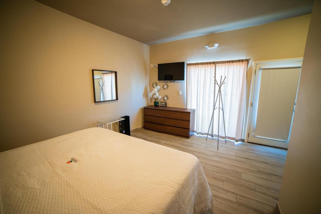 California Comfort & Suites Los Algodones  Екстер'єр фото
