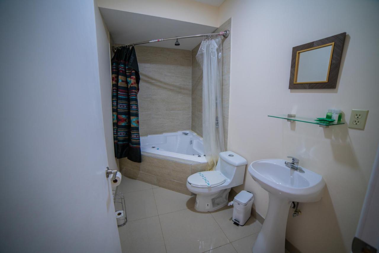 California Comfort & Suites Los Algodones  Екстер'єр фото